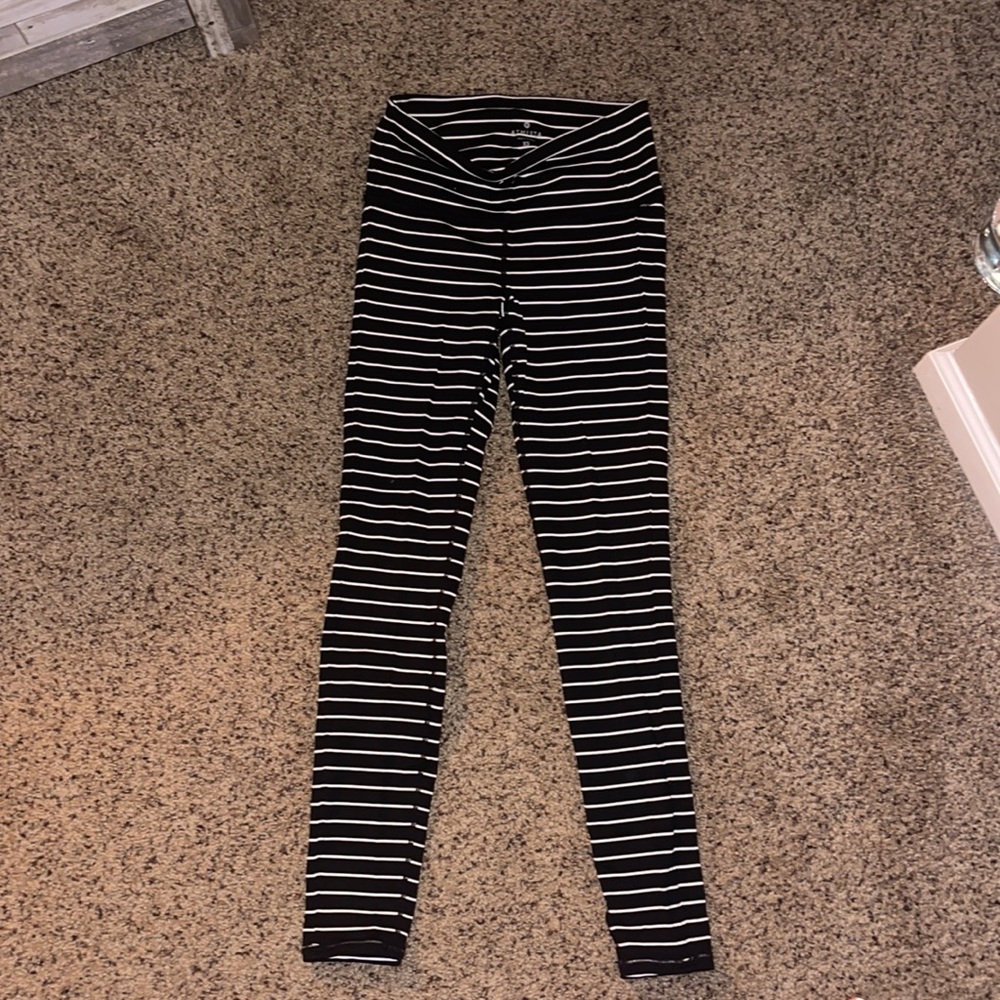 Athleta leggings
